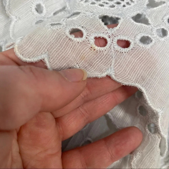 Temptation Positano Zinnia 100% Linen Embroidered Bell Sleeve Mini Dress Cover - Picture 6 of 11